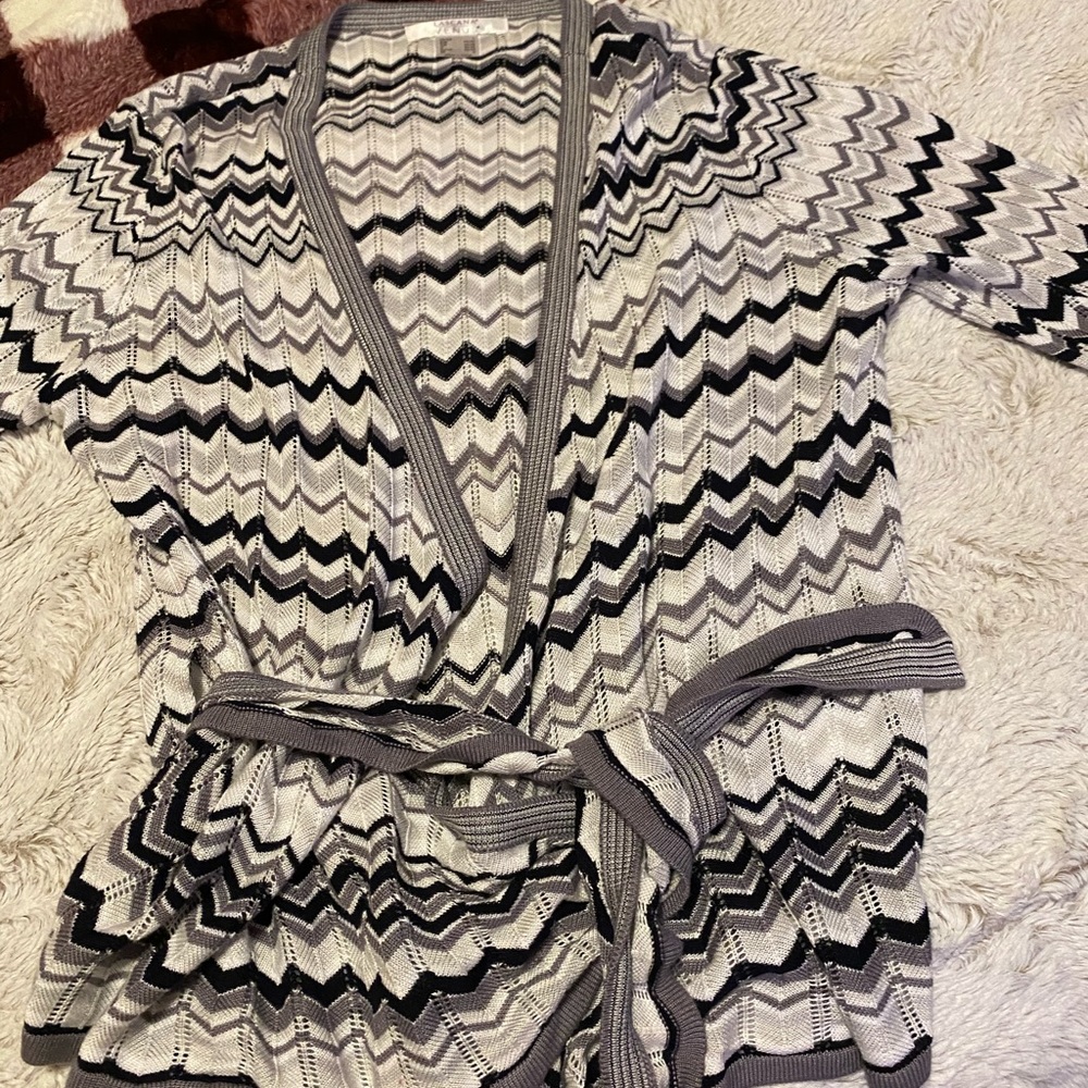 Chevron Patterned Black and Gray Women's Sweater